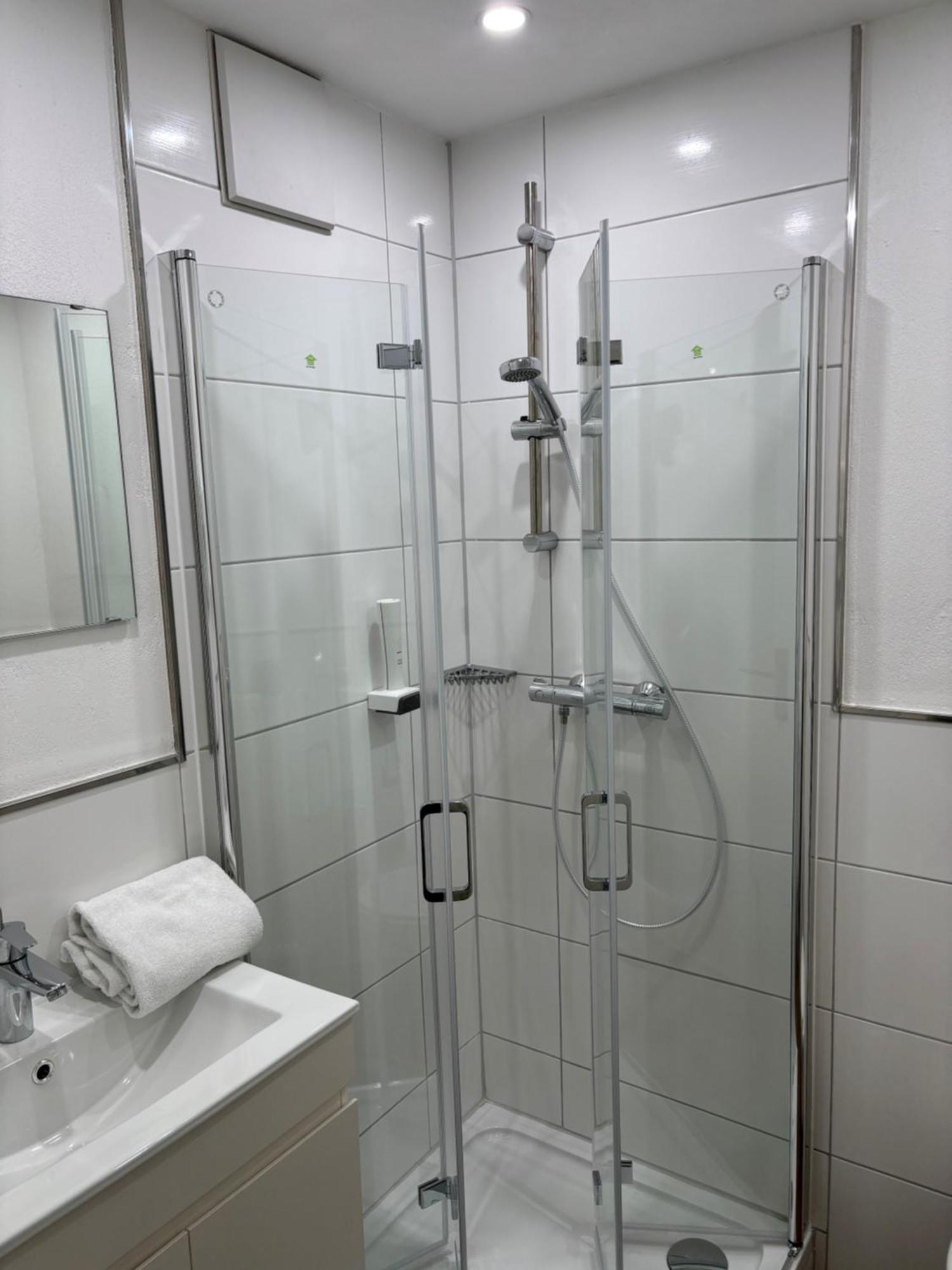 Motel Drei Koenig- Ihr Transithotel Heimsheim Екстер'єр фото